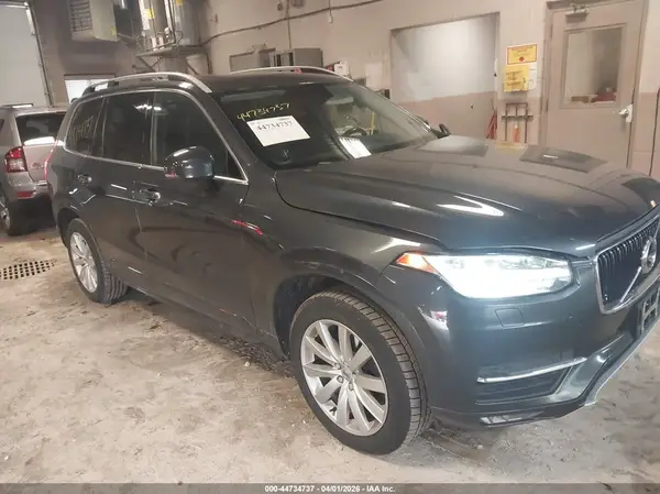 YV4A22PKXG1066252 2016 VOLVO XC90 - Image 1
