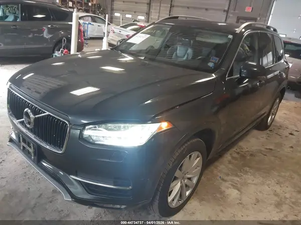 YV4A22PKXG1066252 2016 VOLVO XC90 - Image 2