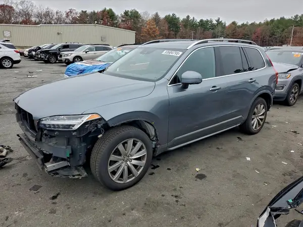 YV4A22PKXG1068888 2016 VOLVO XC90 - Image 1