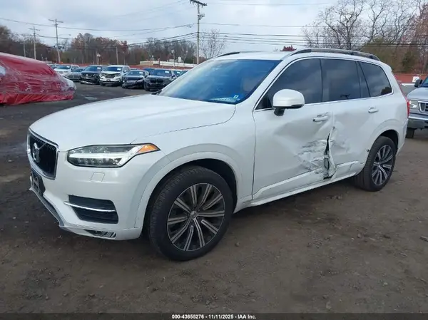 YV4A22PKXH1105648 2017 VOLVO XC90 - Image 2