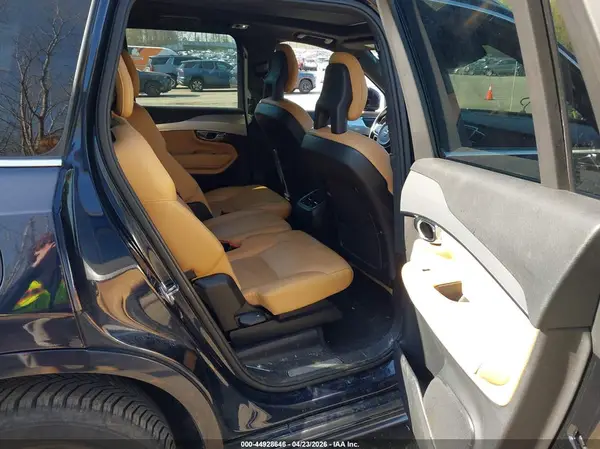YV4A22PKXH1109411 2017 VOLVO XC90 - Image 8