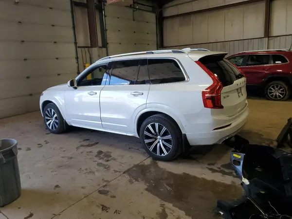 YV4A22PKXH1125382 2017 VOLVO XC90 - Image 2