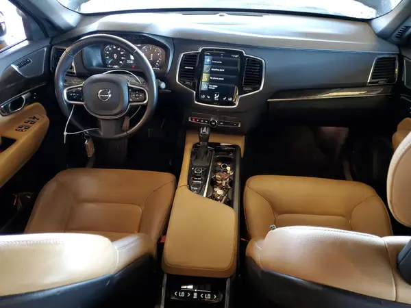 YV4A22PKXH1139086 2017 VOLVO XC90 - Image 8