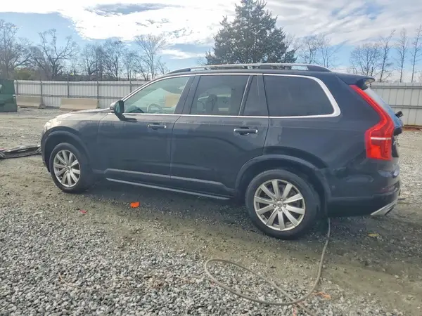 YV4A22PKXH1141145 2017 VOLVO XC90 - Image 2