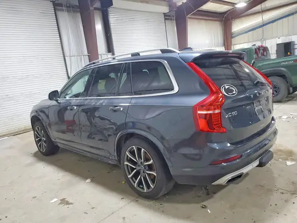 YV4A22PKXH1157815 2017 VOLVO XC90 - Image 2