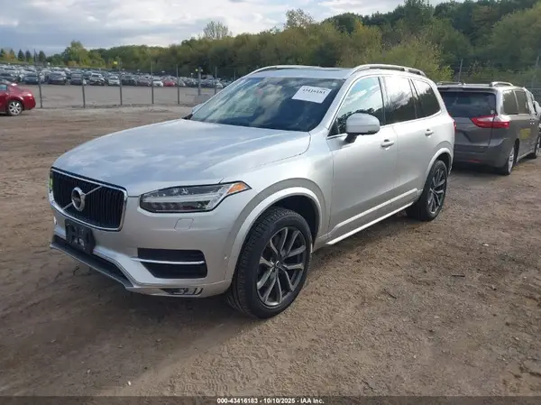 YV4A22PKXH1177174 2017 VOLVO XC90 - Image 2