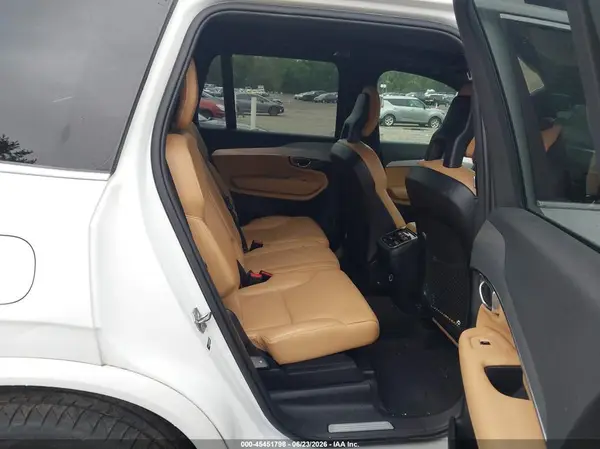 YV4A22PKXH1186134 2017 VOLVO XC90 - Image 8