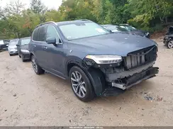 YV4A22PKXJ1201074 2018 VOLVO XC90