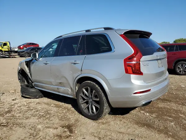 YV4A22PKXJ1218022 2018 VOLVO XC90 - Image 2