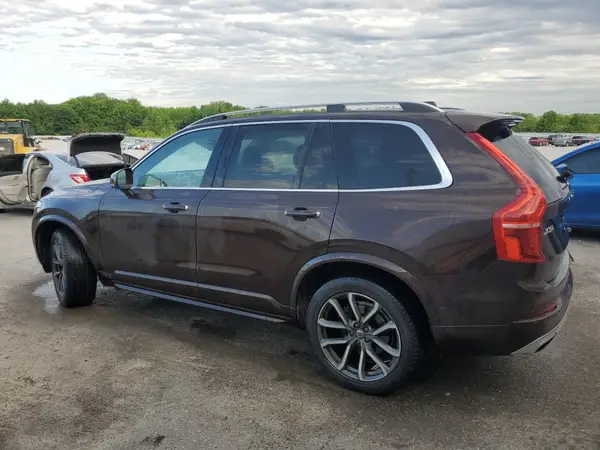 YV4A22PKXJ1320808 2018 VOLVO XC90 - Image 2