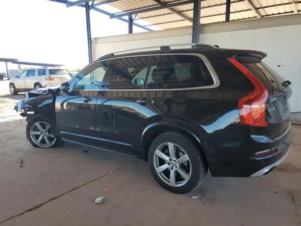 YV4A22PKXJ1330559 2018 VOLVO XC90 - Image 2