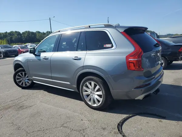 YV4A22PKXJ1332912 2018 VOLVO XC90 - Image 2