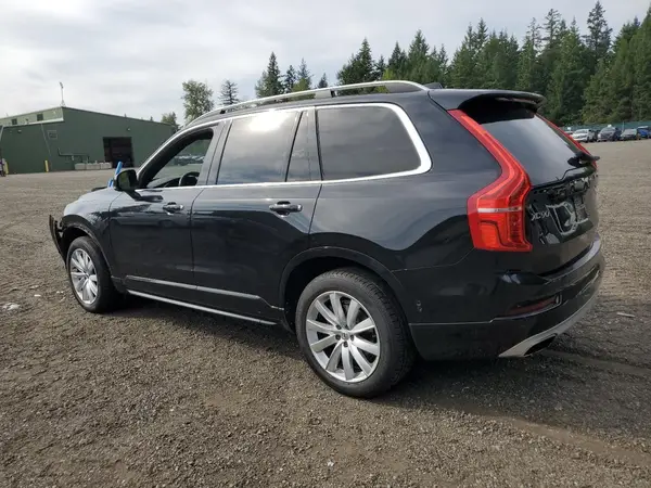 YV4A22PKXJ1336488 2018 VOLVO XC90 - Image 2