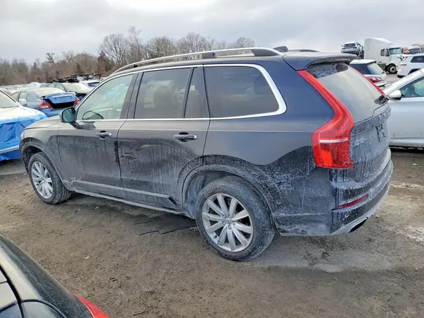 YV4A22PKXJ1340394 2018 VOLVO XC90 - Image 2