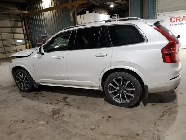 YV4A22PKXJ1377140 2018 VOLVO XC90 - Image 2