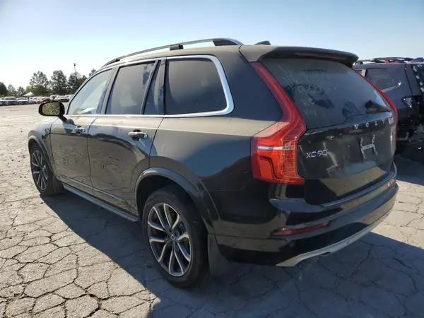 YV4A22PKXJ1390292 2018 VOLVO XC90 - Image 2