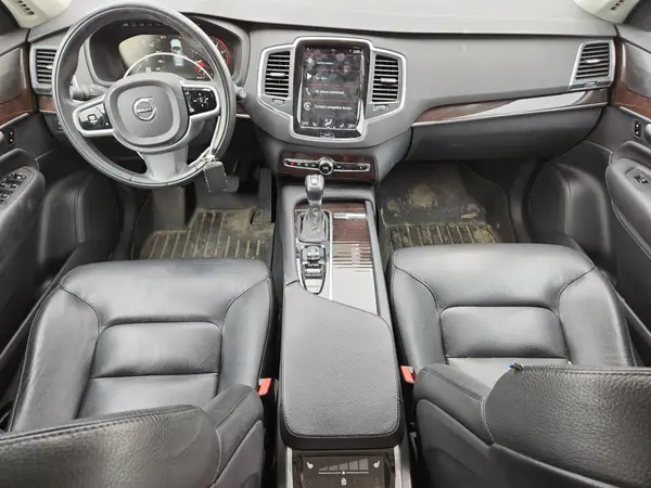YV4A22PKXK1452968 2019 VOLVO XC90 - Image 8
