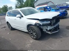 YV4A22PKXK1462710 2019 VOLVO XC90