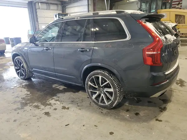 YV4A22PKXK1474386 2019 VOLVO XC90 - Image 2