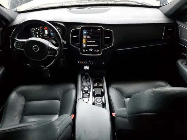 YV4A22PKXL1617712 2020 VOLVO XC90 - Image 8