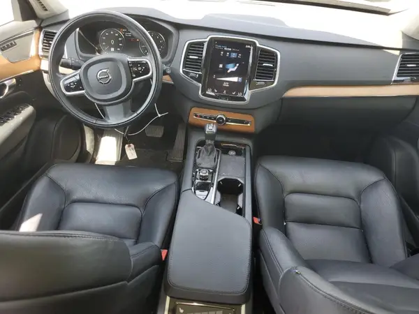 YV4A22PKXN1867907 2022 VOLVO XC90 - Image 8