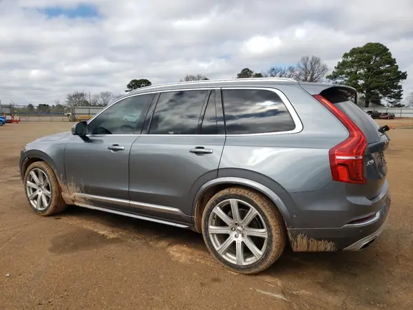 YV4A22PL0G1000625 2016 VOLVO XC90 - Image 2