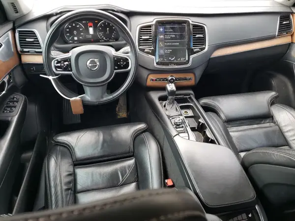 YV4A22PL0G1000625 2016 VOLVO XC90 - Image 8