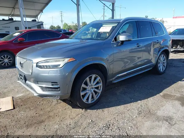 YV4A22PL0G1018588 2016 VOLVO XC90 - Image 2