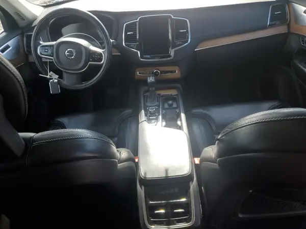 YV4A22PL0G1022740 2016 VOLVO XC90 - Image 8