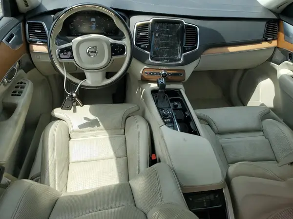 YV4A22PL0G1025802 2016 VOLVO XC90 - Image 8