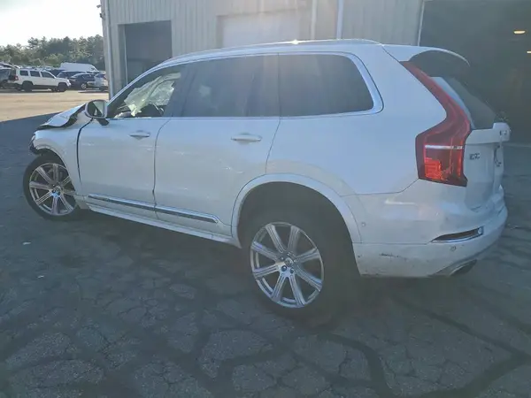 YV4A22PL0G1032569 2016 VOLVO XC90 - Image 2