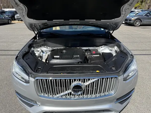 YV4A22PL0G1037674 2016 VOLVO XC90 - Image 8