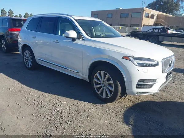 YV4A22PL0G1054975 2016 VOLVO XC90 - Image 1