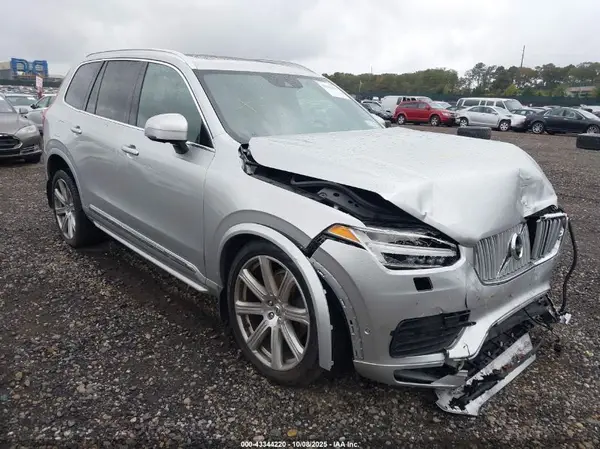 YV4A22PL0G1060484 2016 VOLVO XC90 - Image 1