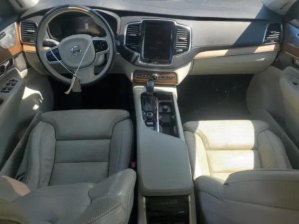 YV4A22PL0G1074532 2016 VOLVO XC90 - Image 8