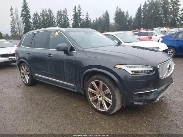 YV4A22PL0G1081335 2016 VOLVO XC90 - Image 1