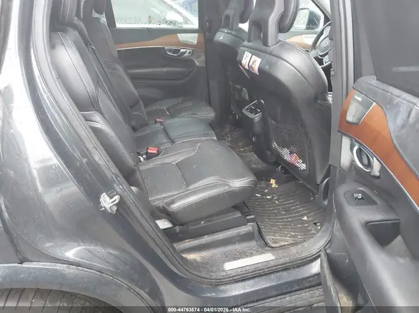 YV4A22PL0G1081335 2016 VOLVO XC90 - Image 8