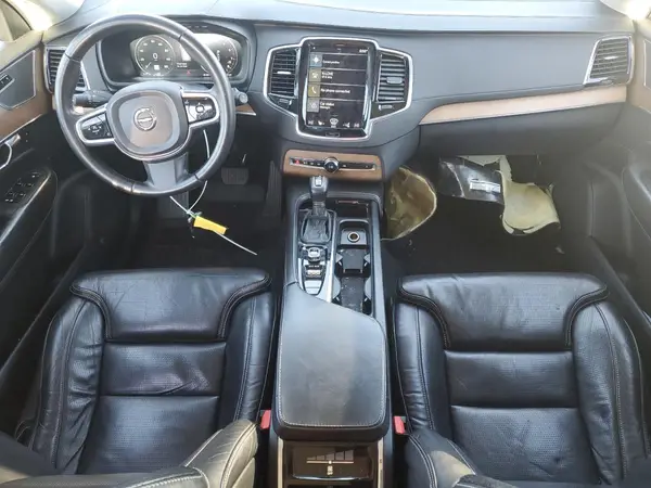 YV4A22PL0G1084333 2016 VOLVO XC90 - Image 8