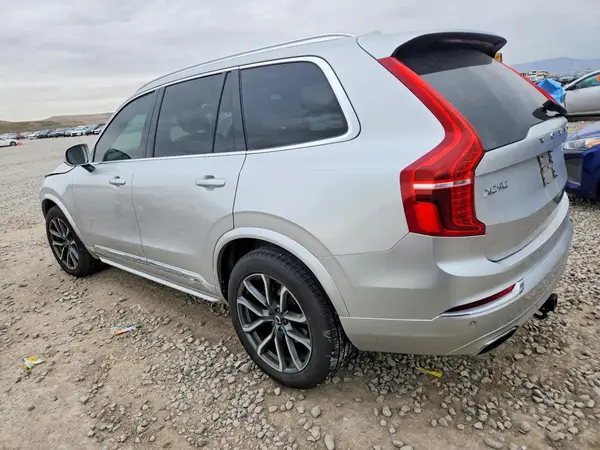 YV4A22PL0H1163311 2017 VOLVO XC90 - Image 2