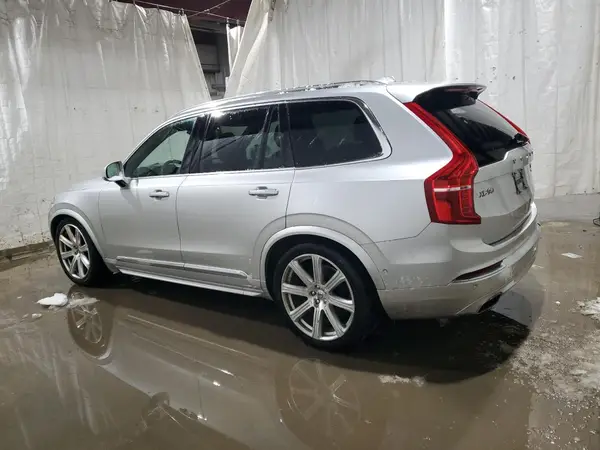 YV4A22PL0H1168007 2017 VOLVO XC90 - Image 2