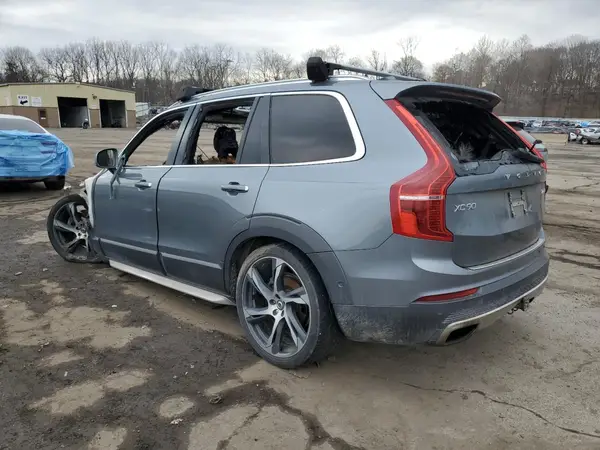 YV4A22PL0H1169884 2017 VOLVO XC90 - Image 2