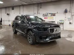 YV4A22PL0H1171084 2017 VOLVO XC90