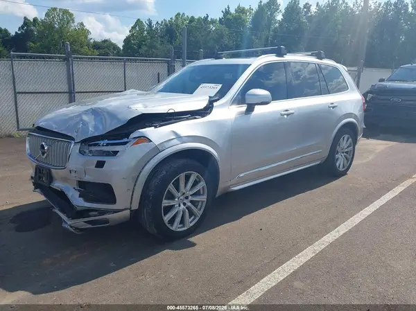 YV4A22PL0H1174342 2017 VOLVO XC90 - Image 2
