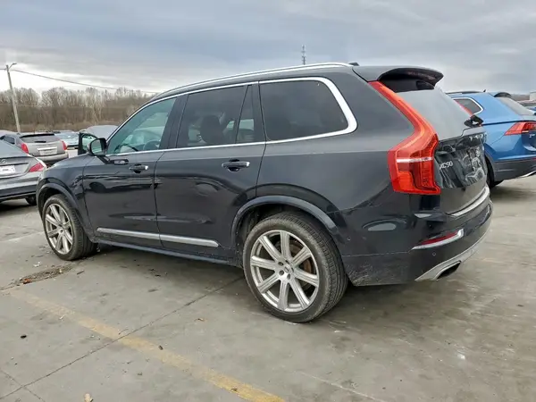 YV4A22PL0J1191812 2018 VOLVO XC90 - Image 2