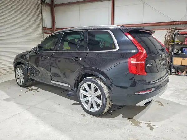 YV4A22PL0J1198632 2018 VOLVO XC90 - Image 2