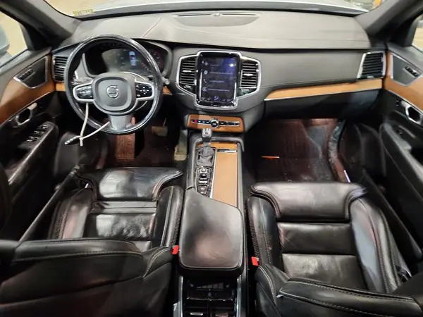 YV4A22PL0J1364339 2018 VOLVO XC90 - Image 8