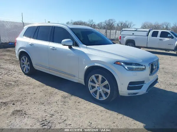 YV4A22PL0J1386504 2018 VOLVO XC90 - Image 1