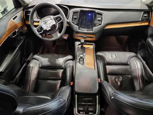 YV4A22PL0K1422449 2019 VOLVO XC90 - Image 8