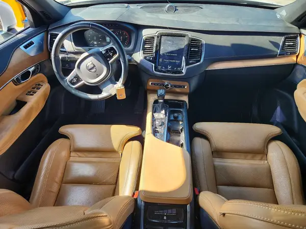 YV4A22PL0K1433578 2019 VOLVO XC90 - Image 8