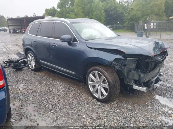 YV4A22PL0K1458402 2019 VOLVO XC90 - Image 1